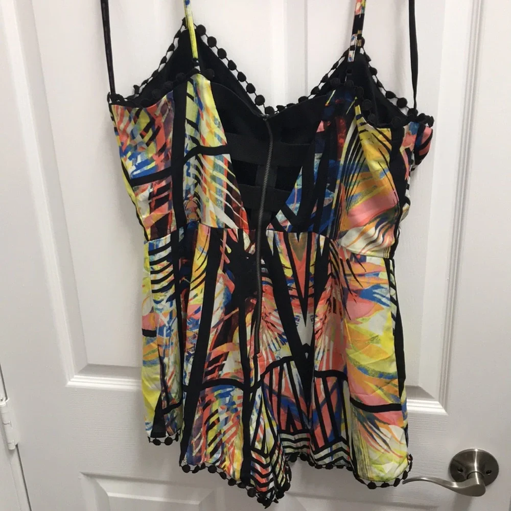 Multicolor Romper - Picture 4 of 4